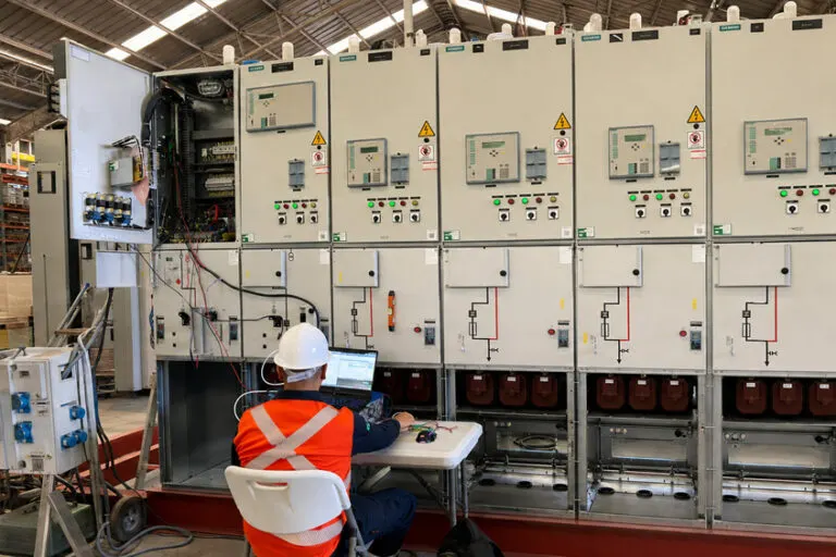 mantencion-electrica-2-4